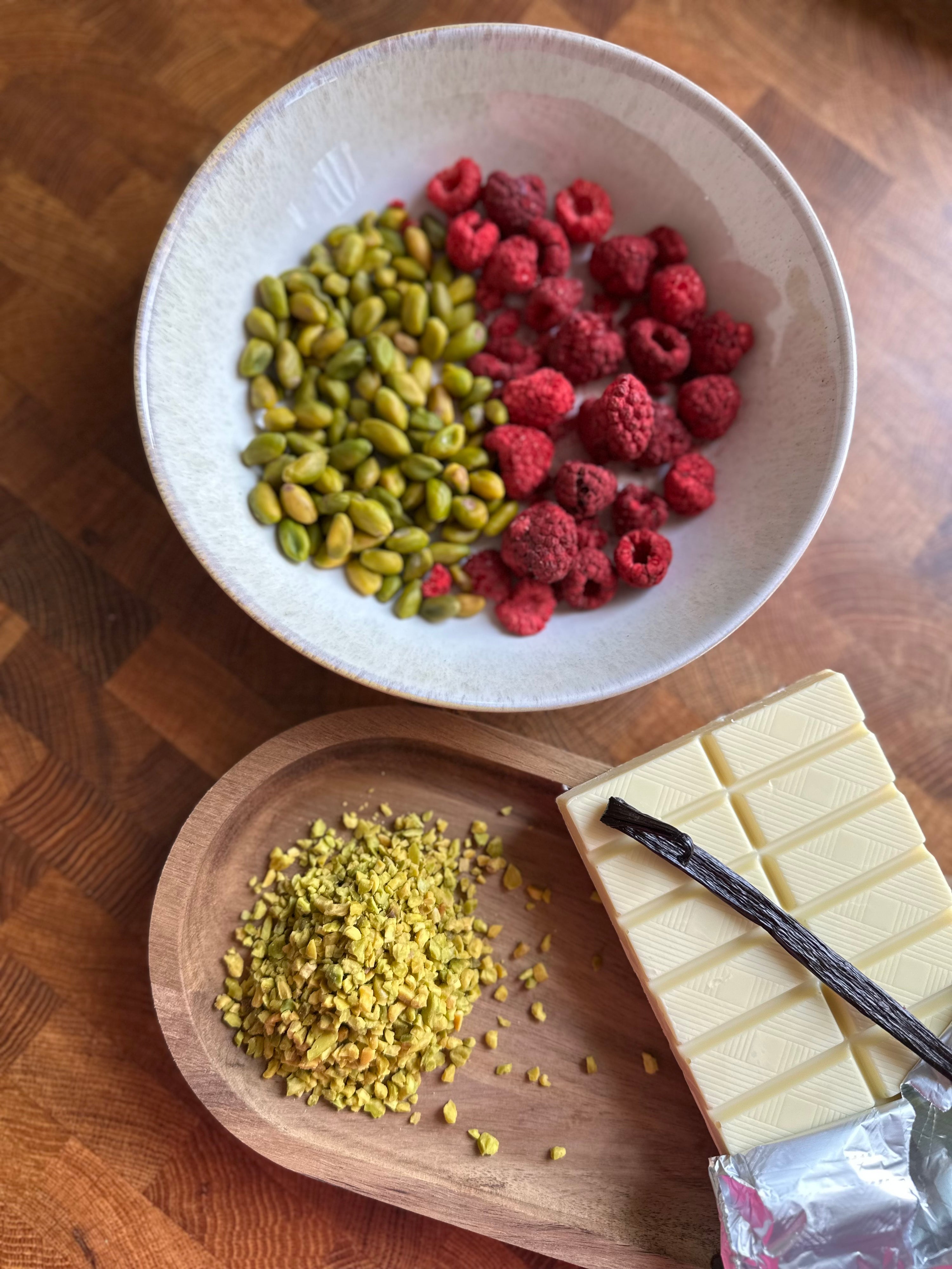 💚🍃 Cookies mit getrockneten Himbeeren & Pistazien – Rezept PDF